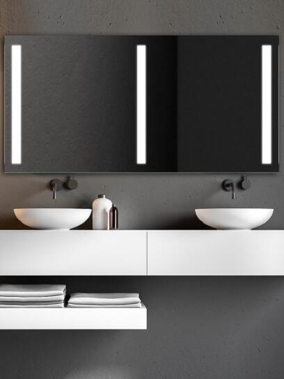 Zrcadlo 140 x 70 cm LED osvětlení tři široké podsvícené pruhy LUMINA DUO